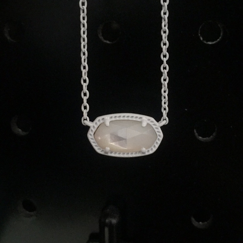 Kendra Scott Elise necklace